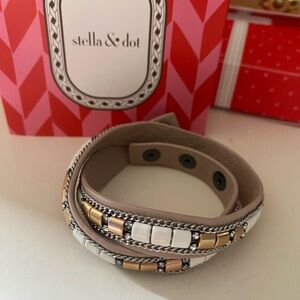 Stella & Dot Cady Wrap Gold Bracelet M/L